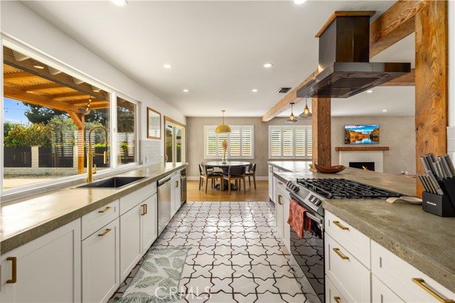 Detail Gallery Image 16 of 29 For 1994 E Ojai Ave, Ojai,  CA 93023 - 3 Beds | 2 Baths