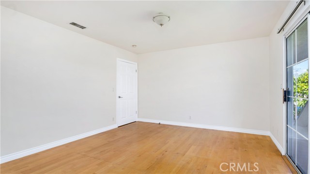 2116 Marine Avenue, Gardena CA: https://media.crmls.org/medias/d39146e0-ced6-4315-a637-d28dae851985.jpg