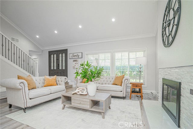 976 Northwood Avenue, Brea CA: https://media.crmls.org/medias/d3914d08-27cb-4923-8c84-c88757d2ca3d.jpg