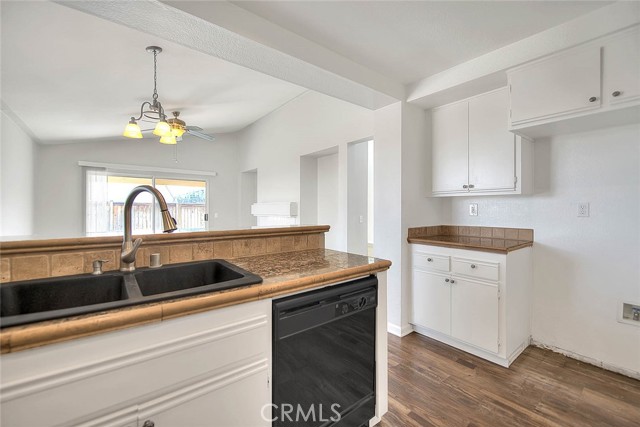 Detail Gallery Image 16 of 68 For 15151 Desert Oak, Victorville,  CA 92394 - 4 Beds | 2 Baths