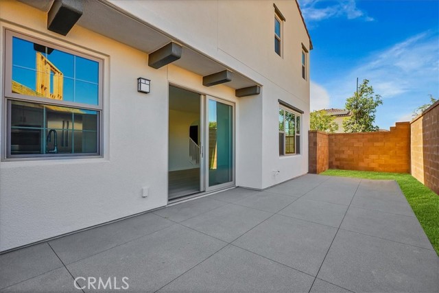 228 Birdseye, Irvine CA: https://media.crmls.org/medias/d3932ab5-3ab9-4881-9632-4930725be098.jpg