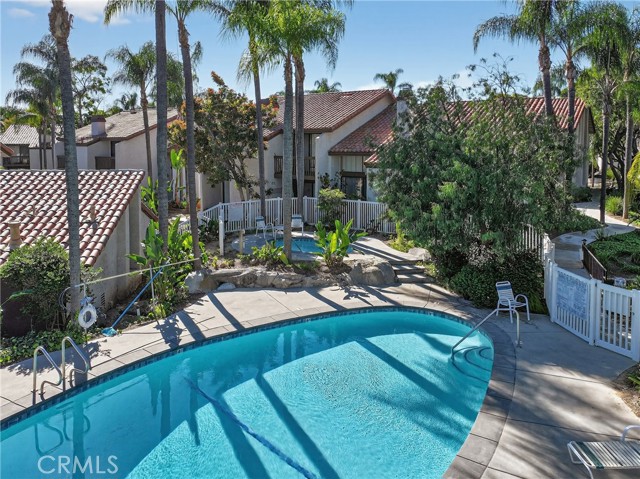 Detail Gallery Image 33 of 40 For 304 Molokai, Placentia,  CA 92870 - 2 Beds | 2/1 Baths