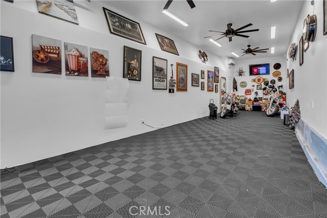 959 Rodeo, Fullerton CA: https://media.crmls.org/medias/d3940078-290b-40c6-8286-6f75ae474388.jpg