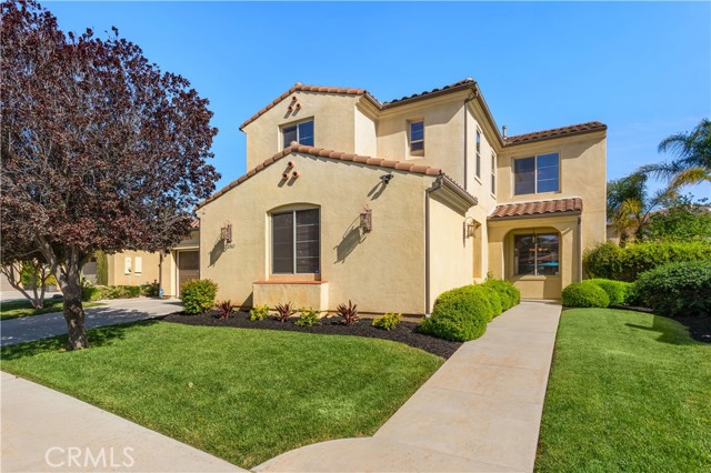 Detail Gallery Image 2 of 38 For 32063 Old Country Ct, Winchester,  CA 92596 - 4 Beds | 3/1 Baths