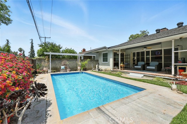 7604 Forest Avenue, Whittier CA: https://media.crmls.org/medias/d395cfc3-e2b0-4cd6-a099-0b7b9ed3cd1a.jpg