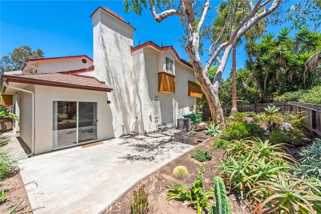 Detail Gallery Image 24 of 60 For 1585 Catalina, Laguna Beach,  CA 92651 - 6 Beds | 4 Baths