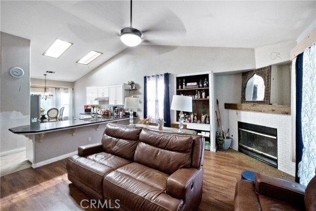 Detail Gallery Image 8 of 21 For 2670 Hicks St, Selma,  CA 93662 - 4 Beds | 2 Baths