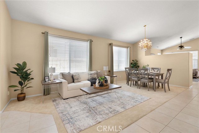 40050 CORTE FORTUNA, Murrieta CA: https://media.crmls.org/medias/d3989be7-29d5-4774-96a2-2884d29e10f2.jpg