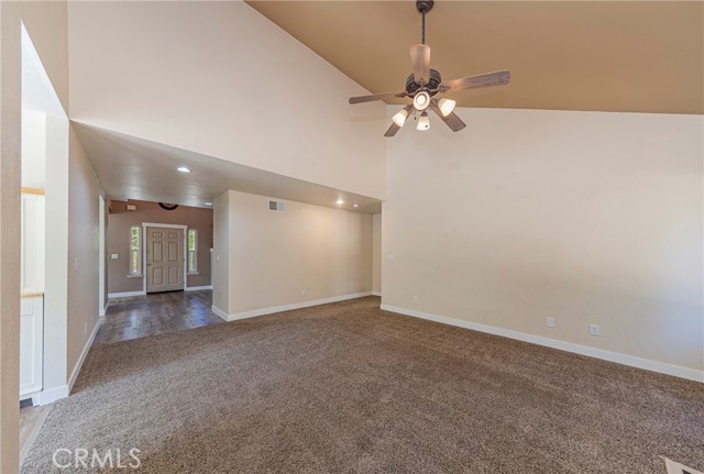 36763 Venado Drive, Coarsegold CA: https://media.crmls.org/medias/d39c4371-0dd9-4846-ad2d-e90b287f8068.jpg