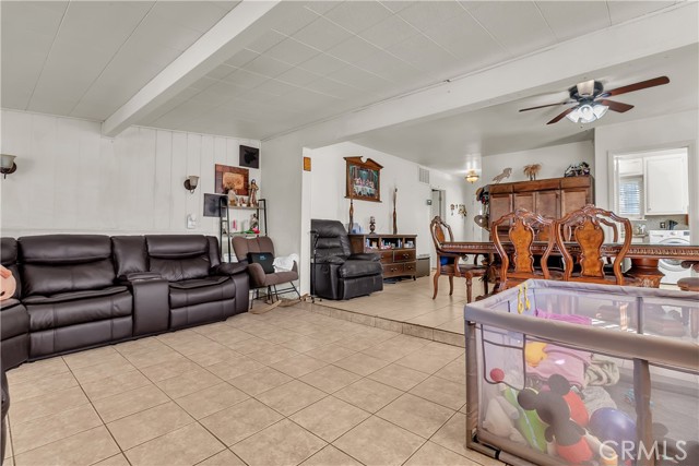 9632 Abbotsford, Pico Rivera CA: https://media.crmls.org/medias/d39ea508-4721-4414-bd8c-519cfedca514.jpg