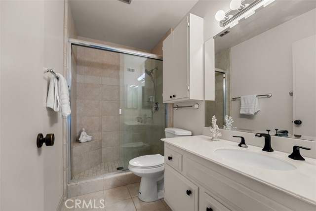 Detail Gallery Image 28 of 39 For 1404 Stonewood Ct, San Pedro,  CA 90732 - 2 Beds | 2/1 Baths