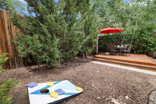 Detail Gallery Image 27 of 34 For 40356 Cliff Ln, Big Bear Lake,  CA 92315 - 2 Beds | 2 Baths