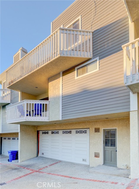 217 Helberta Avenue, Redondo Beach, California 90277, 3 Bedrooms Bedrooms, ,2 BathroomsBathrooms,Residential,Sold,Helberta,SB22239284