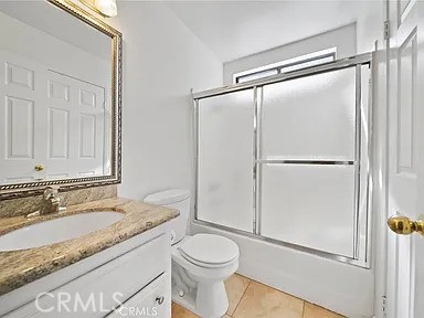 https://media.crmls.org/medias/d3a25d72-7d5e-4110-a073-75981788c112.jpg?preset=X-Large