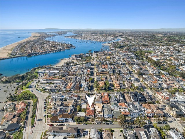 Detail Gallery Image 51 of 53 For 213 Jasmine, Corona Del Mar,  CA 92625 - 4 Beds | 4/1 Baths