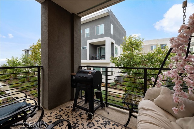 Detail Gallery Image 38 of 71 For 26799 Keystone Loop, Valencia,  CA 91381 - 3 Beds | 3 Baths