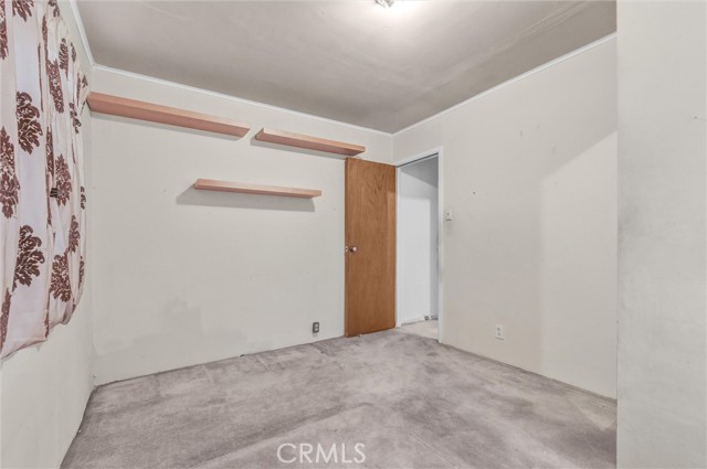 939 White Knoll Drive, Los Angeles CA: https://media.crmls.org/medias/d3a2c1df-5bba-493a-9d11-7c018165205f.jpg