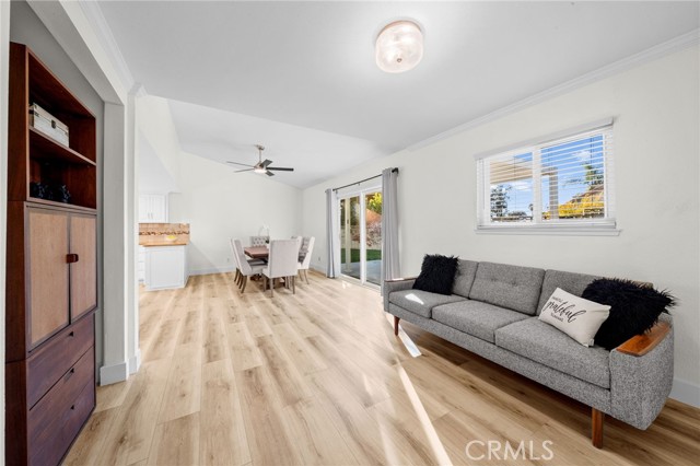 Detail Gallery Image 14 of 62 For 1325 Brenda Ct, Upland,  CA 91786 - 3 Beds | 2 Baths