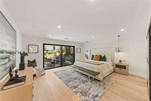 Detail Gallery Image 20 of 42 For 22850 Margarita Dr, Woodland Hills,  CA 91364 - 3 Beds | 3/1 Baths