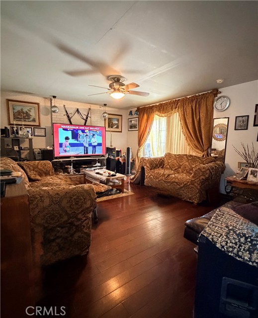 Detail Gallery Image 13 of 29 For 1163 Cloverglen Drive, La Puente,  CA 91744 - 3 Beds | 2 Baths