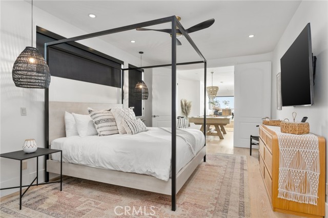 Detail Gallery Image 31 of 67 For 516 S S the Strand, Oceanside,  CA 92054 - 8 Beds | 9 Baths