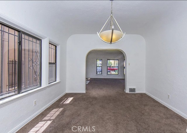 Detail Gallery Image 7 of 20 For 1082 S Redondo Bld, Los Angeles,  CA 90019 - 3 Beds | 2 Baths