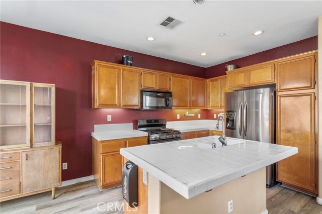 Detail Gallery Image 11 of 40 For 27919 Cactus Ave #C,  Moreno Valley,  CA 92555 - 3 Beds | 2/1 Baths