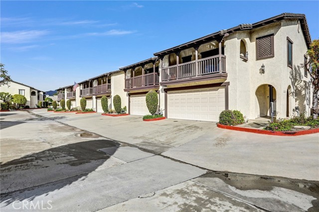 Detail Gallery Image 3 of 30 For 1110 Strawberry, Glendora,  CA 91740 - 2 Beds | 3 Baths