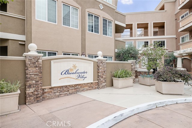 2750 ARTESIA BLVD, Redondo Beach, California 90278, 2 Bedrooms Bedrooms, ,2 BathroomsBathrooms,Residential,Sold,ARTESIA BLVD,SB23099709