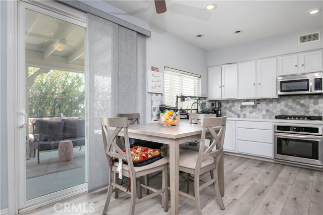 1805 Date Palm Drive, Palmdale CA: https://media.crmls.org/medias/d3a79901-e478-4dc2-a82d-8cd20b03cc89.jpg