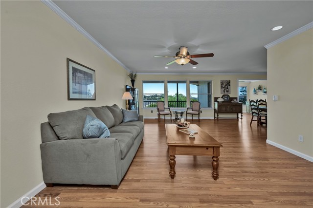 Detail Gallery Image 6 of 31 For 17120 Knollview Dr, Hidden Valley Lake,  CA 95467 - 3 Beds | 2 Baths
