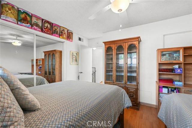 Detail Gallery Image 17 of 25 For 429 E Providencia #B,  Burbank,  CA 91501 - 2 Beds | 1/1 Baths