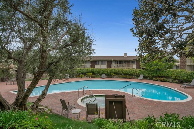 6542 Ocean Crest Drive, Rancho Palos Verdes, California 90275, 2 Bedrooms Bedrooms, ,2 BathroomsBathrooms,Residential,Sold,Ocean Crest,SB22054821