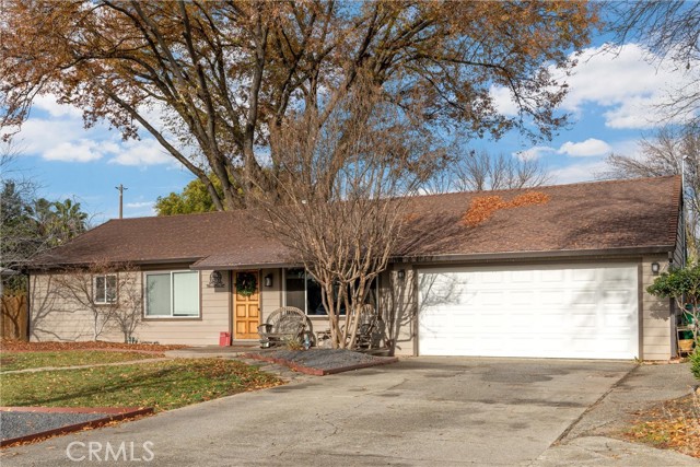 Detail Gallery Image 1 of 32 For 784 Lorinda Ln, Chico,  CA 95973 - 3 Beds | 1 Baths