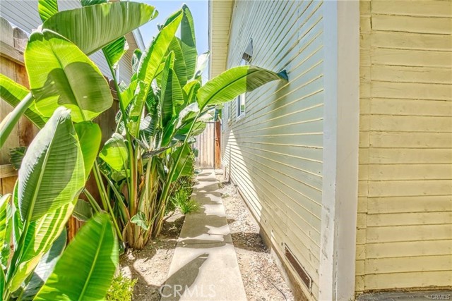 Detail Gallery Image 17 of 19 For 1075 Coronado Ave, Long Beach,  CA 90804 - 1 Beds | 1 Baths