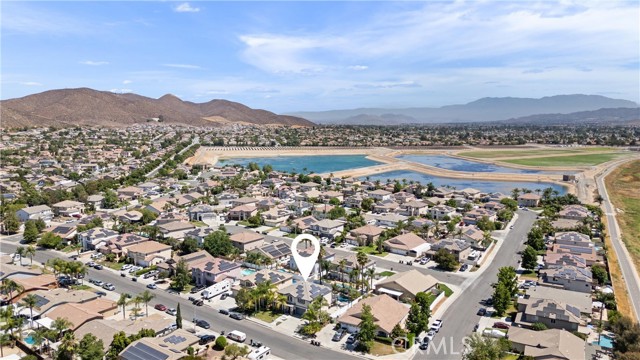 25324 Country Fair Drive, Menifee CA: https://media.crmls.org/medias/d3aaaa0b-be71-4dd7-8205-265762512d8c.jpg