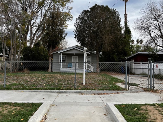 MLS# OC22254852