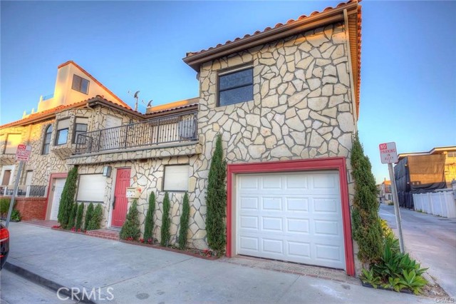 Detail Gallery Image 19 of 20 For 6800 W Oceanfront, Newport Beach,  CA 92663 - 3 Beds | 2 Baths