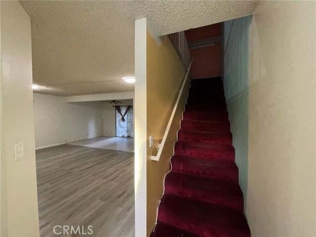 Detail Gallery Image 2 of 22 For 1575 S Reservoir St #H,  Pomona,  CA 91766 - 3 Beds | 3 Baths