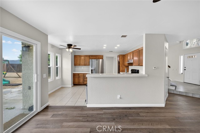 Image 17 of 68 For 22425 Shore View Court