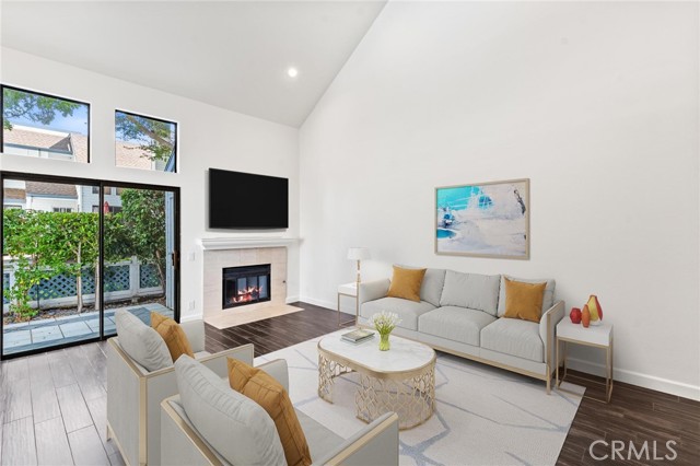 67 Greenmoor, Irvine CA: https://media.crmls.org/medias/d3adcc3e-a9c7-48cb-b90b-980ba4feef91.jpg