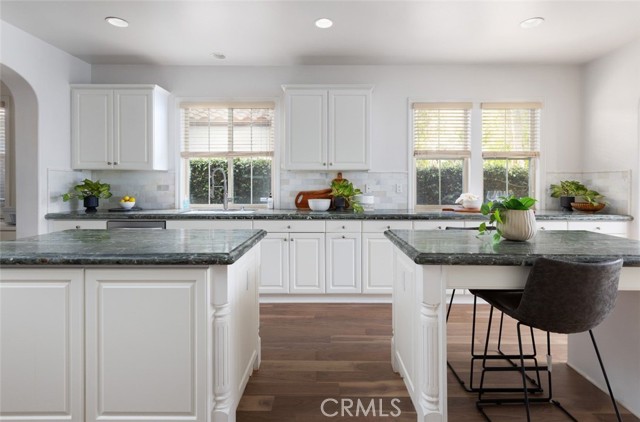 26 Via Fontibre, San Clemente CA: https://media.crmls.org/medias/d3addf79-bf14-42fc-8c6b-45f8fec1d1b3.jpg
