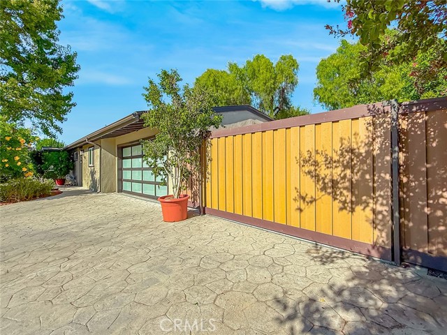 743 Spalding Street photo 5