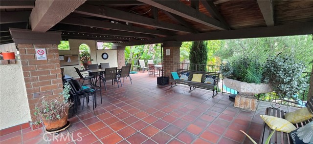 1364 Park Plaza Drive, Long Beach CA: https://media.crmls.org/medias/d3b0fe3b-4a75-41ba-8c50-8e0c3ecee9d4.jpg