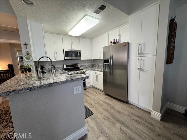 Detail Gallery Image 16 of 37 For 23412 Pacific Park 9h,  Aliso Viejo,  CA 92656 - 1 Beds | 1 Baths