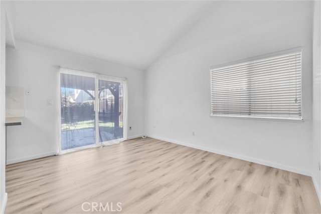 Detail Gallery Image 11 of 29 For 13388 Wisteria Pl, Chino,  CA 91710 - 4 Beds | 2 Baths