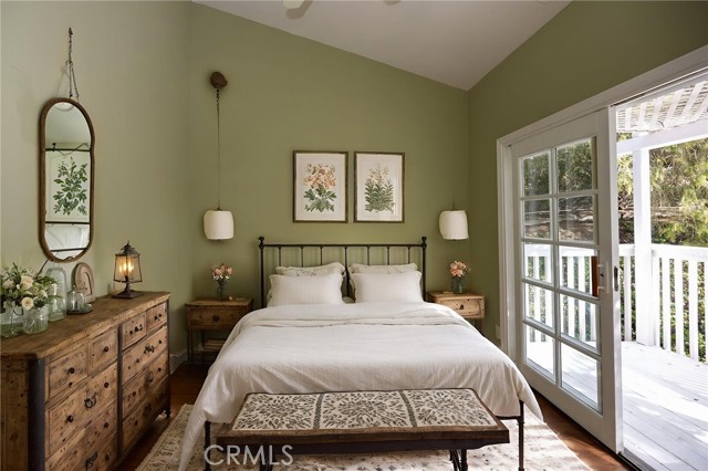 3352 Via Zara, Fallbrook CA: https://media.crmls.org/medias/d3b1ecfc-dcf0-4fc2-9741-c2b995c0e825.jpg