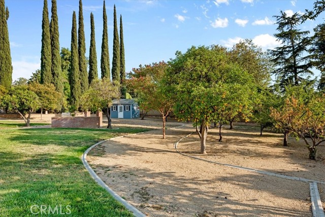6641 Hawarden Drive, Riverside CA: https://media.crmls.org/medias/d3b2045a-7162-4954-bb97-aacd1ac175dc.jpg