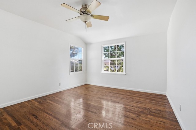 Detail Gallery Image 18 of 54 For 16937 Hartland, Lake Balboa,  CA 91406 - 2 Beds | 2 Baths