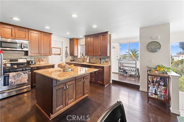 Detail Gallery Image 11 of 75 For 121 La Ronda, San Clemente,  CA 92672 - – Beds | – Baths